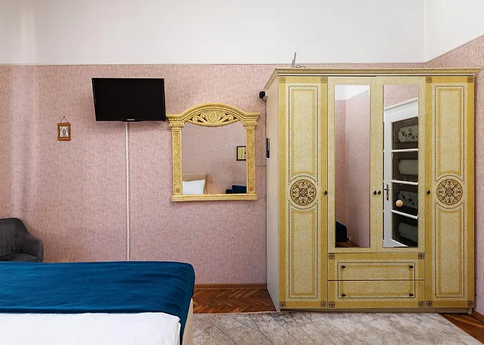 2 Isolated Bedrooms In The Austrian Building Levia 3 לבוב