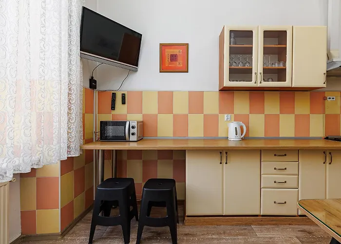 2 Isolated Bedrooms In The Austrian Building Levia 3 *