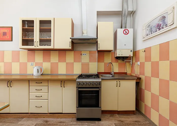 2 Isolated Bedrooms In The Austrian Building Levia 3 Διαμέρισμα Λβιβ